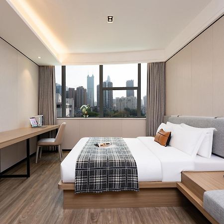 Cm Serviced Apartment Shenzhen Dongmen מראה חיצוני תמונה