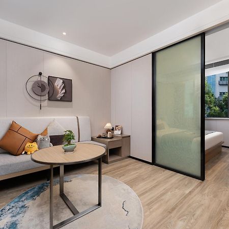 Cm Serviced Apartment Shenzhen Dongmen מראה חיצוני תמונה