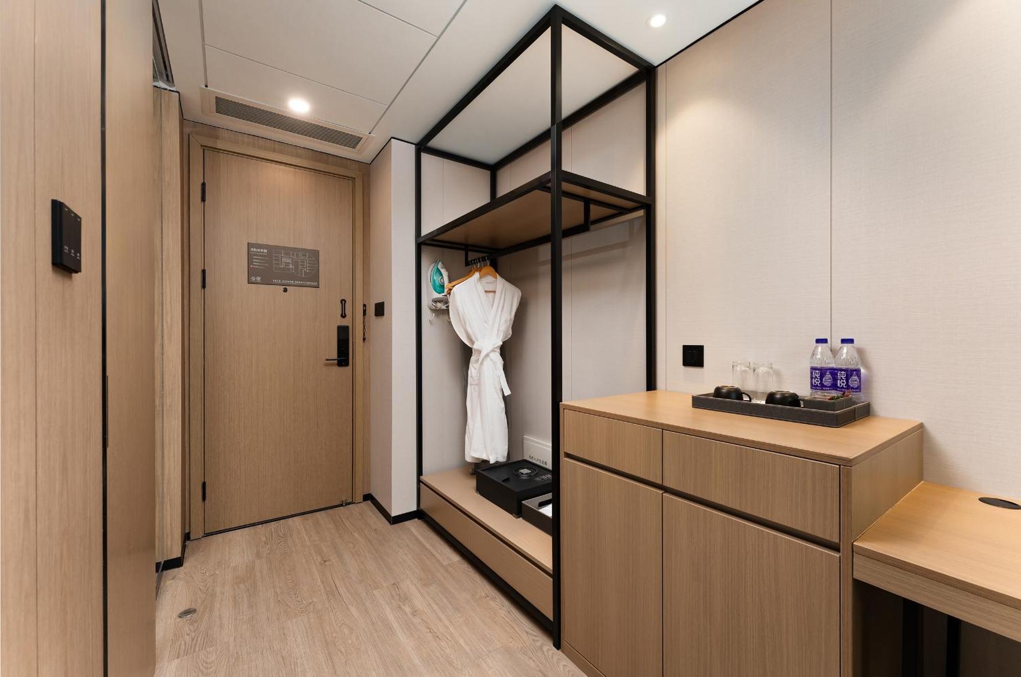 Cm Serviced Apartment Shenzhen Dongmen מראה חיצוני תמונה